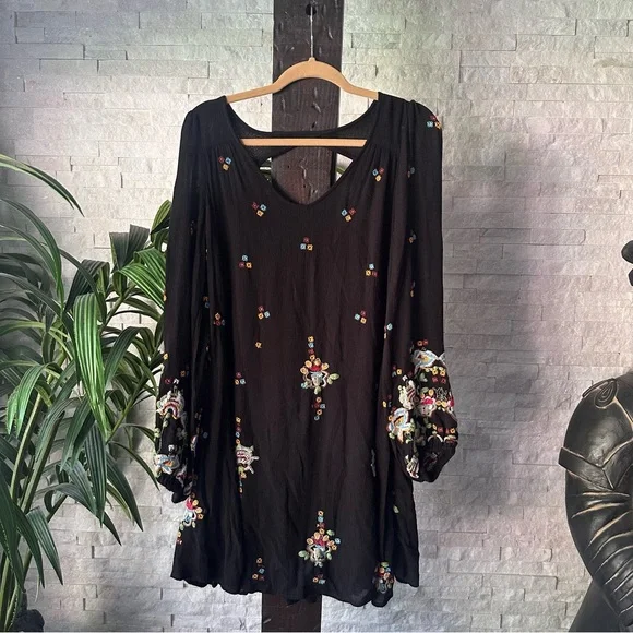 Free People Oxford Embroidered Mini Babydoll Floral Boho Long sleeve Dress M - Picture 3 of 10